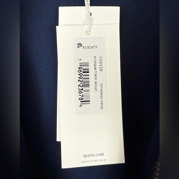 SPANX AirEssentials Pique Full Zip Track Jacket Navy Blue Size XS NWT - Picture 6 of 9